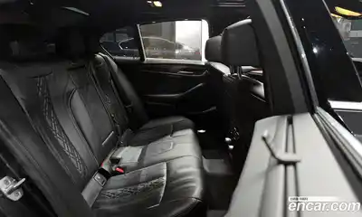 BMW 5-Series 2018 2.0 Автомат в Москве № 193113, миниатюра 4