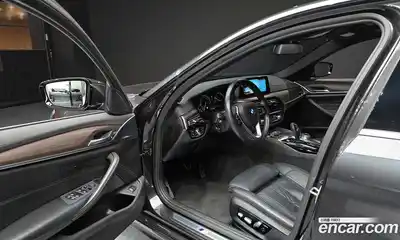 BMW 5-Series 2018 2.0 Автомат в Москве № 193113, миниатюра 9