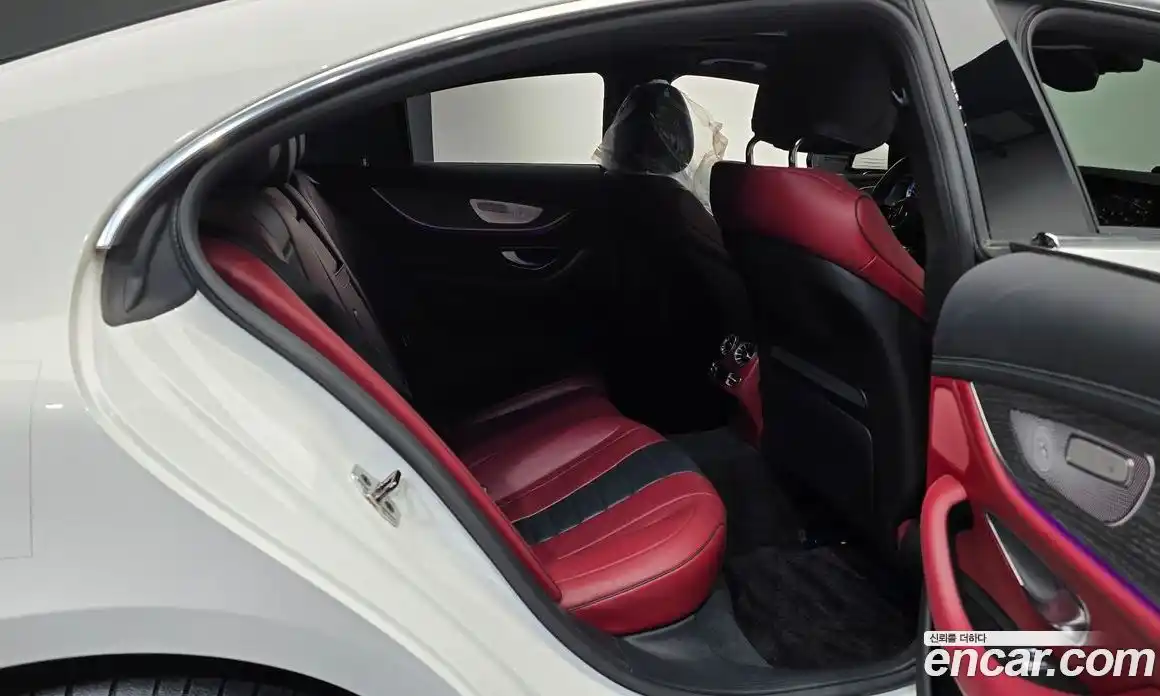 Mercedes-Benz CLS-Class 2023 3.0 Автомат в Москве № 194472, фото 3