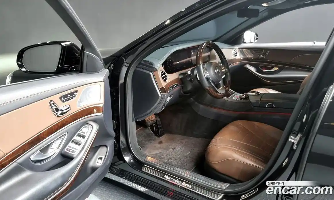 Mercedes-Benz S-Class 2020 4.0 Автомат в Москве № 194957, фото 3