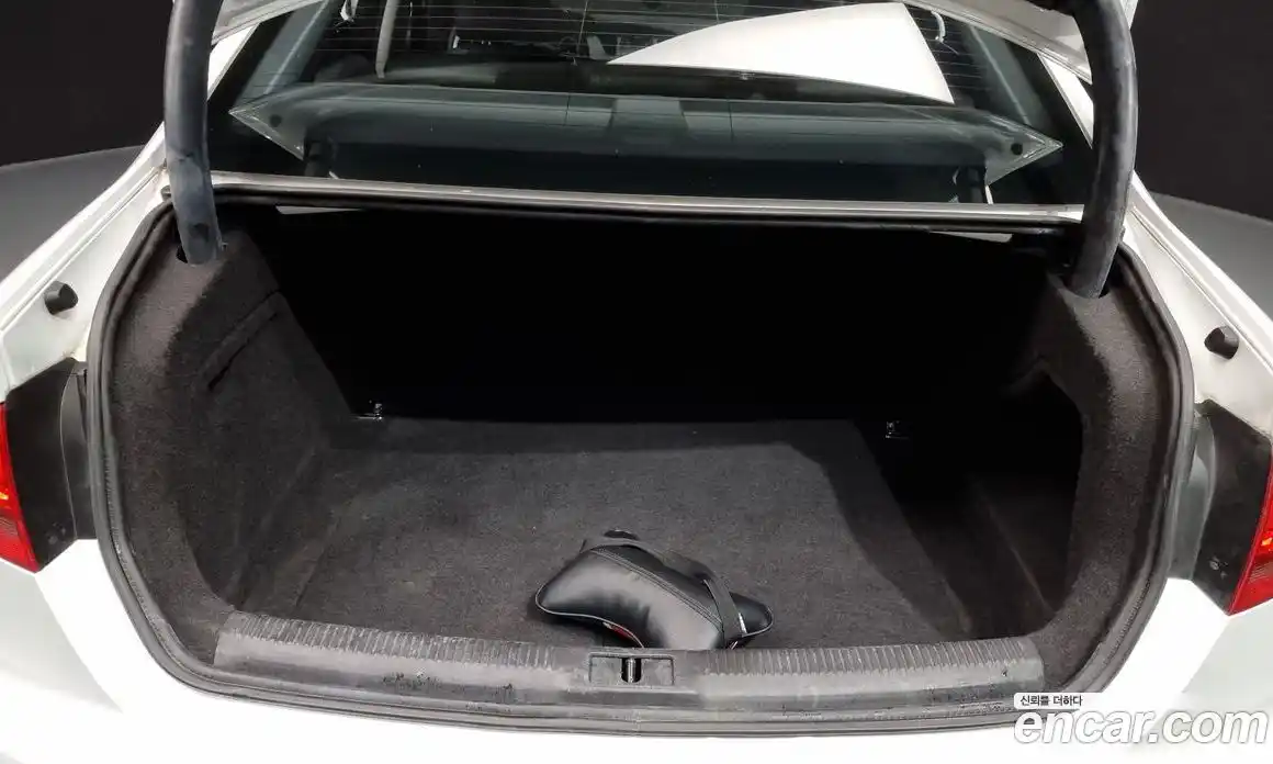 Audi A4 2012 2.0 Автомат в Москве № 196677, фото 5