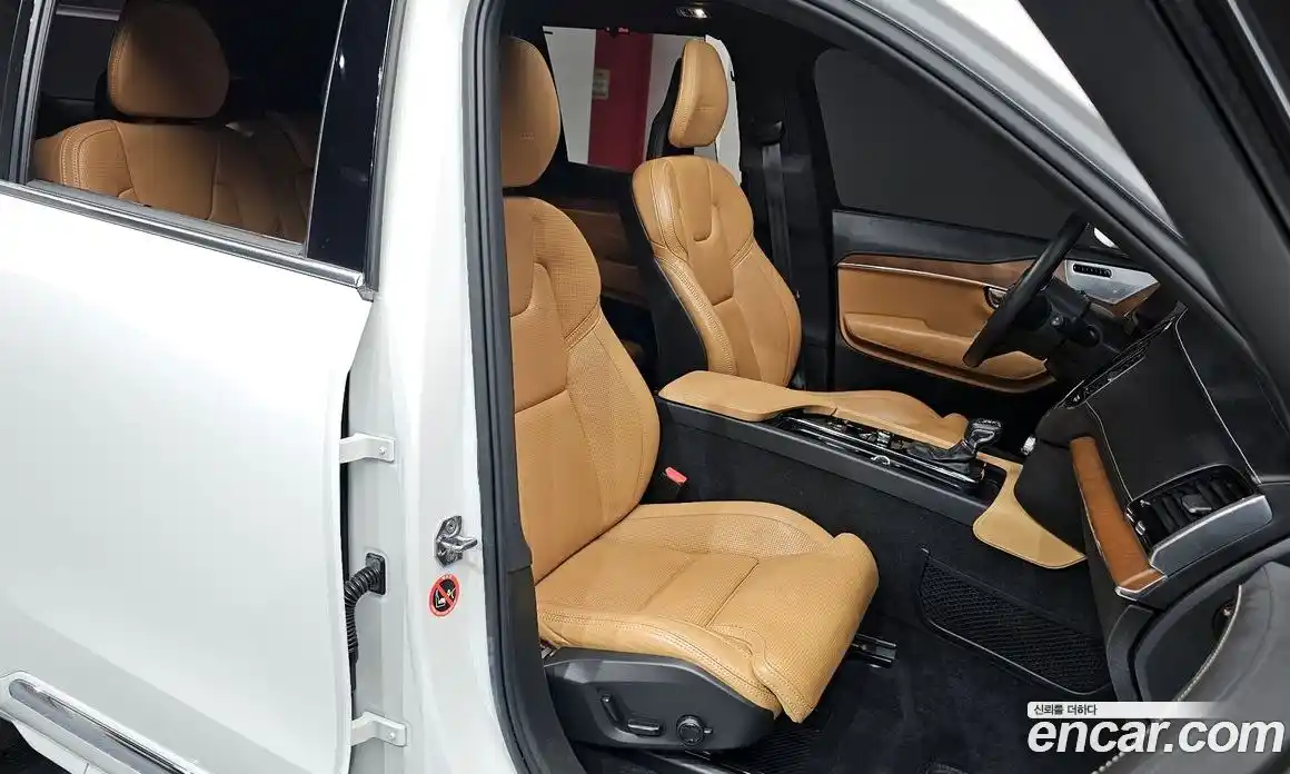 Volvo XC90 2020 2.0 Автомат в Москве № 196938, фото 13