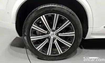 Volvo XC90 2020 2.0 Автомат в Москве № 196938, миниатюра 3