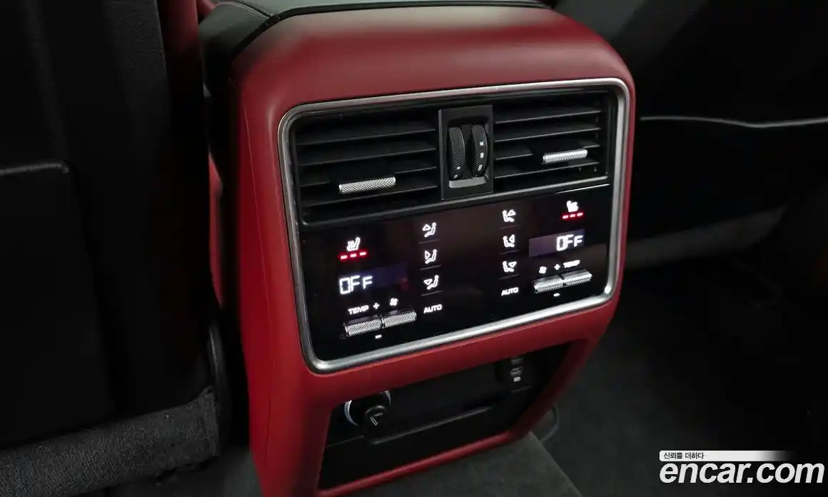 Porsche Cayenne 2022 3.0 Автомат в Москве № 197394, фото 6