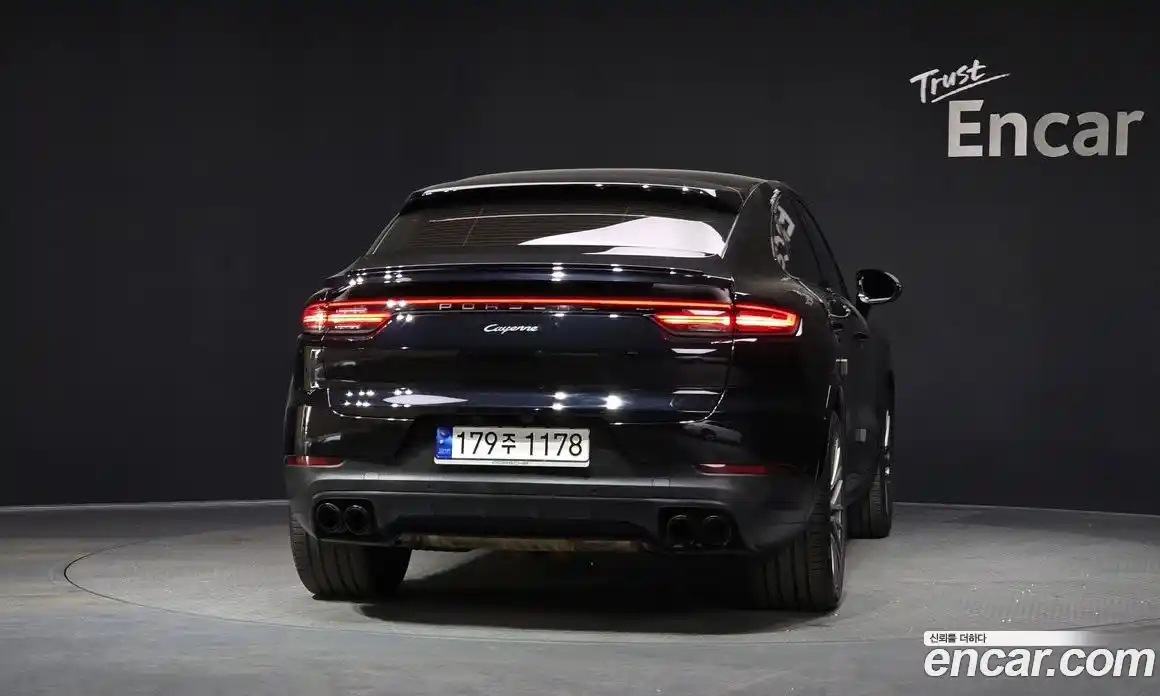 Porsche Cayenne 2022 3.0 Автомат в Москве № 197394, фото 8