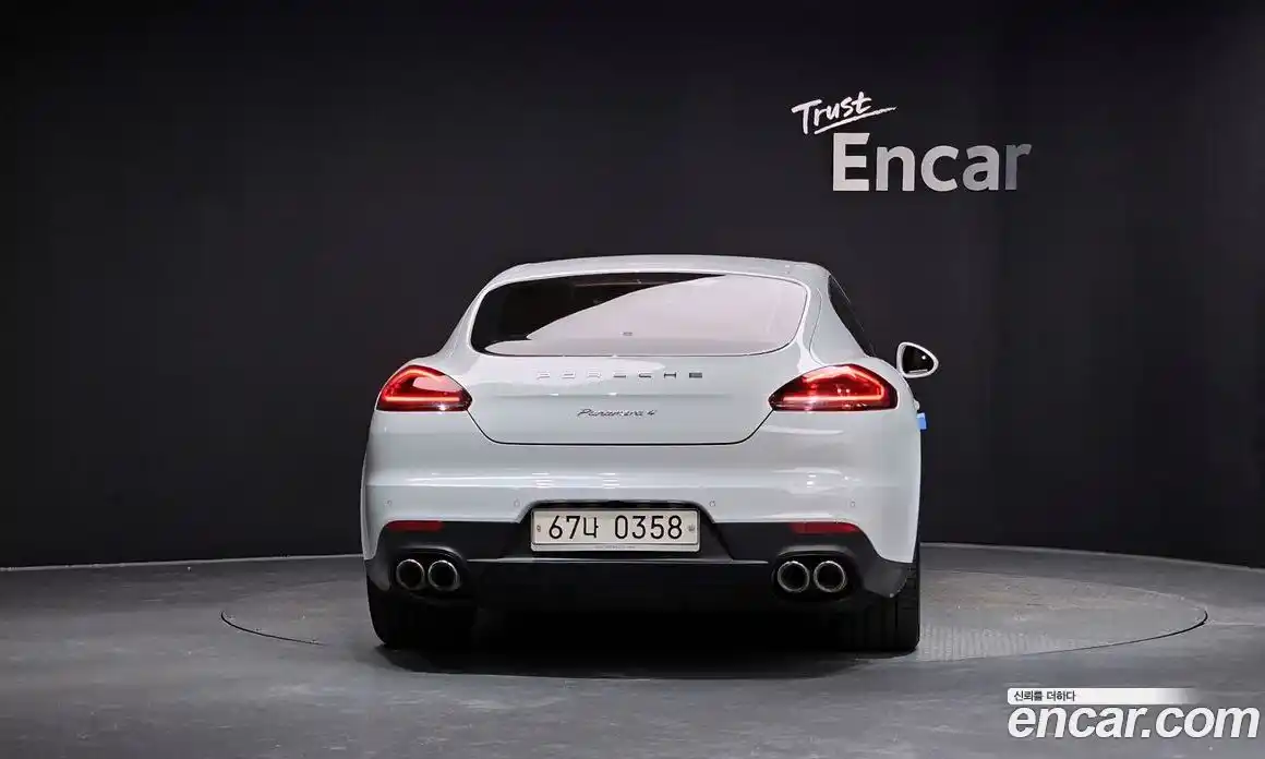 Porsche Panamera 2016 3.6 Автомат в Москве № 197644, фото 1