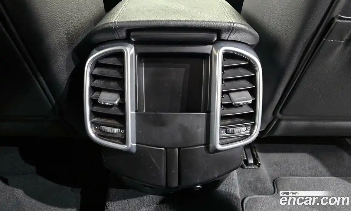 Porsche Cayenne 2014 3.6 Автомат в Москве № 197697, фото 20