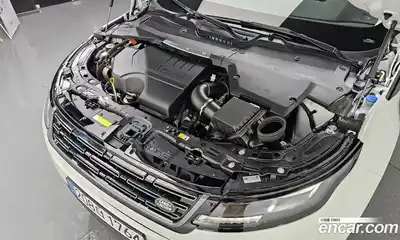 Land Rover Range-Rover Evoque 2025 2.0 Автомат в Москве № 198055, миниатюра 3