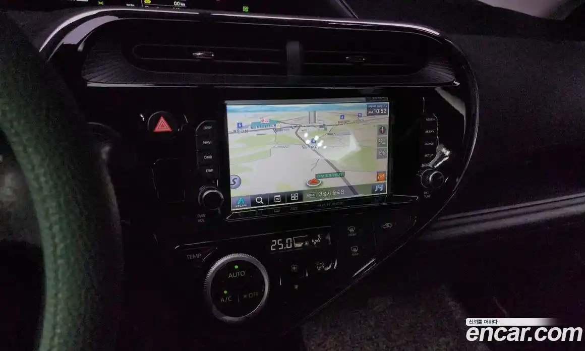 Toyota Prius 2018 1.5 Автомат в Москве № 199605, фото 4