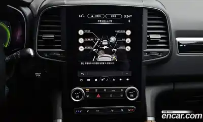 Renault QM6 2024 2.0 Автомат в Москве № 205833, миниатюра 2