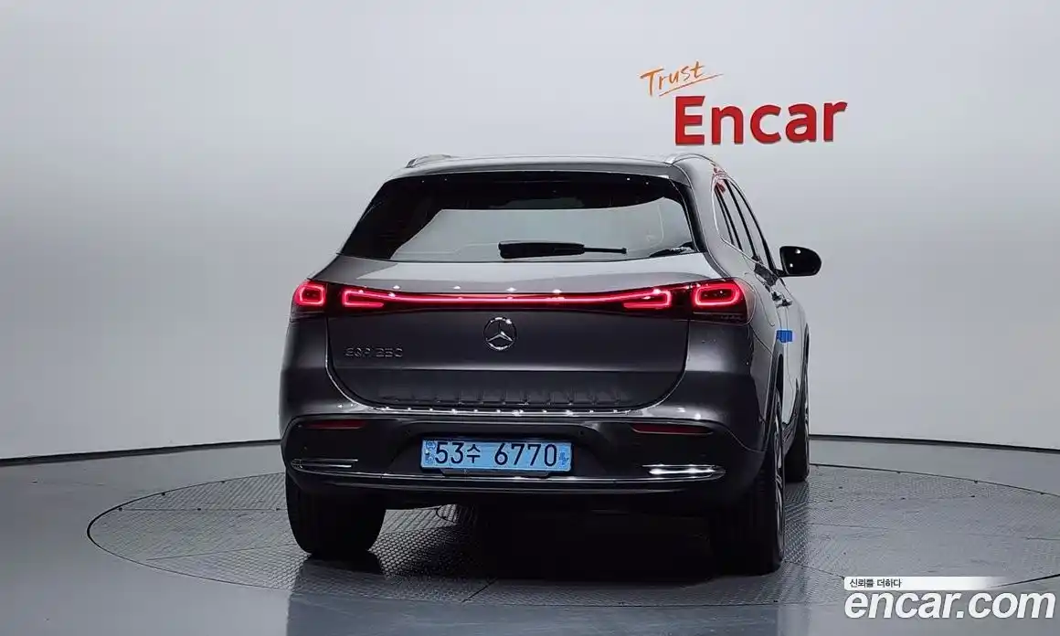 Mercedes-Benz EQA 2021 0.2 Автомат в Москве № 206183, фото 13