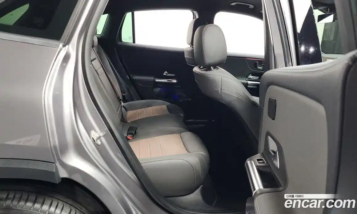 Mercedes-Benz EQA 2021 0.2 Автомат в Москве № 206183, фото 4