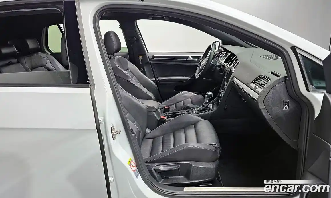 Volkswagen Golf 2014 2.0 Автомат в Москве № 209813, фото 17