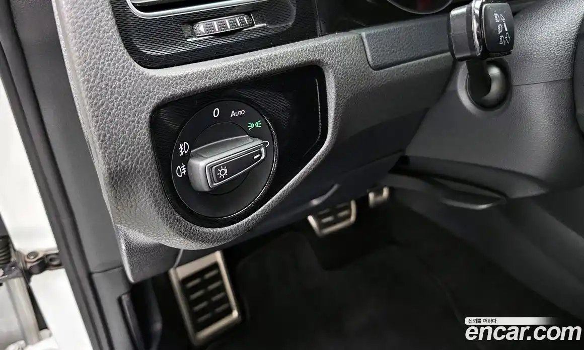 Volkswagen Golf 2014 2.0 Автомат в Москве № 209813, фото 8