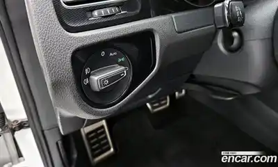 Volkswagen Golf 2014 2.0 Автомат в Москве № 209813, миниатюра 8