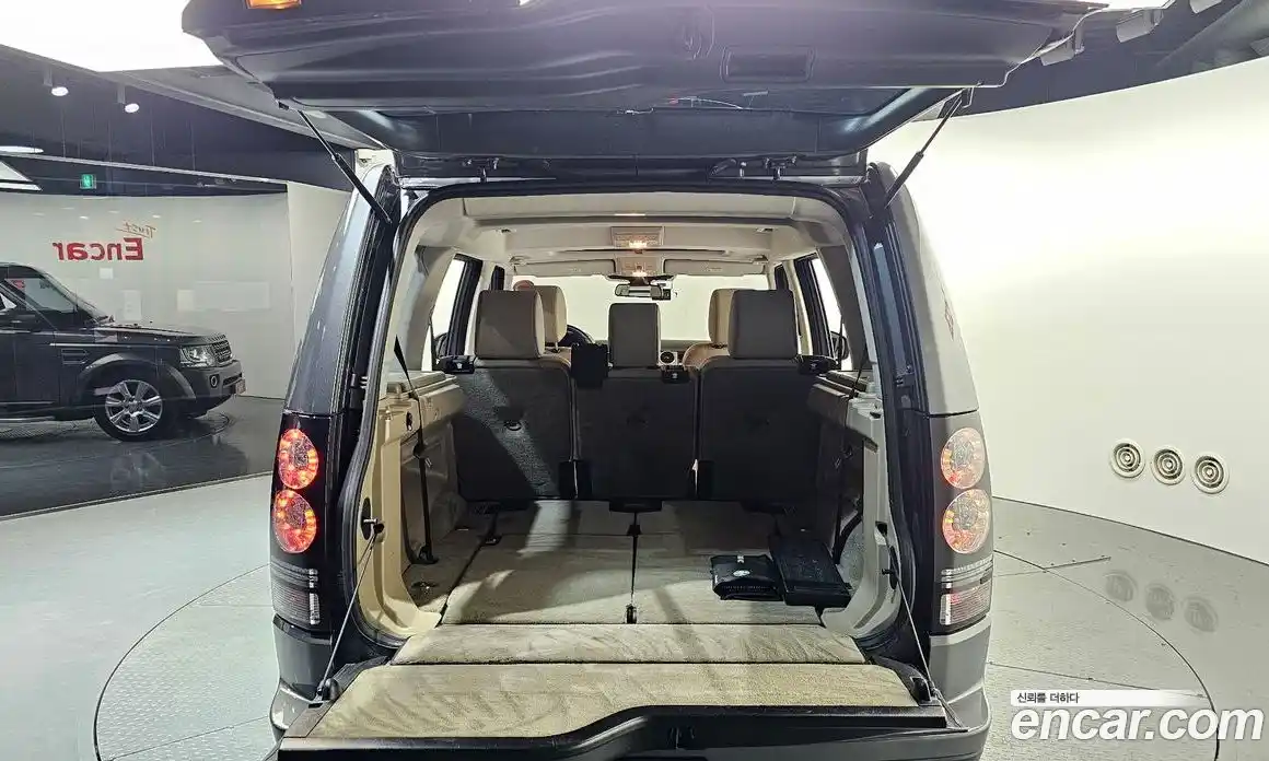 Land Rover Discovery 2016 3.0 Автомат в Москве № 211015, фото 13