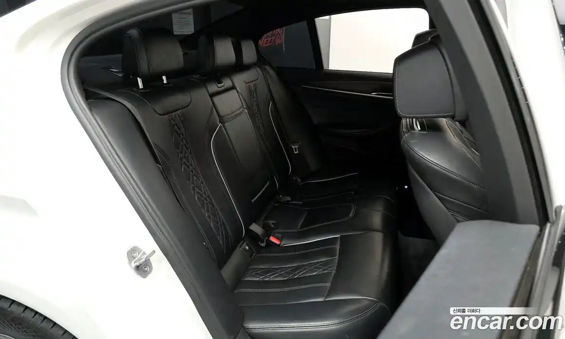 BMW 5-Series 2017 2.0 Автомат в Москве № 211770, фото 11