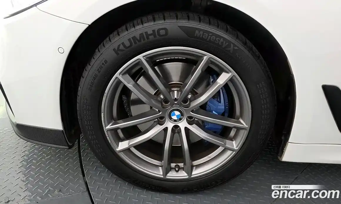 BMW 5-Series 2017 2.0 Автомат в Москве № 211770, фото 20