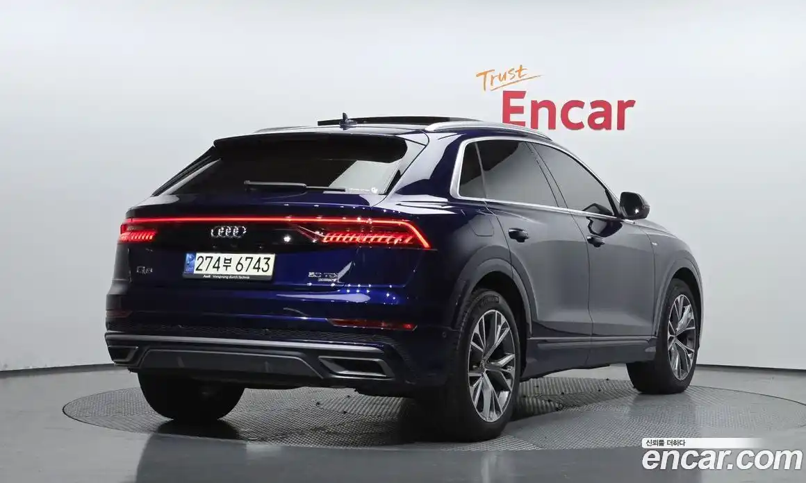 Audi Q8 2021 3.0 Автомат в Москве № 212577, фото 18