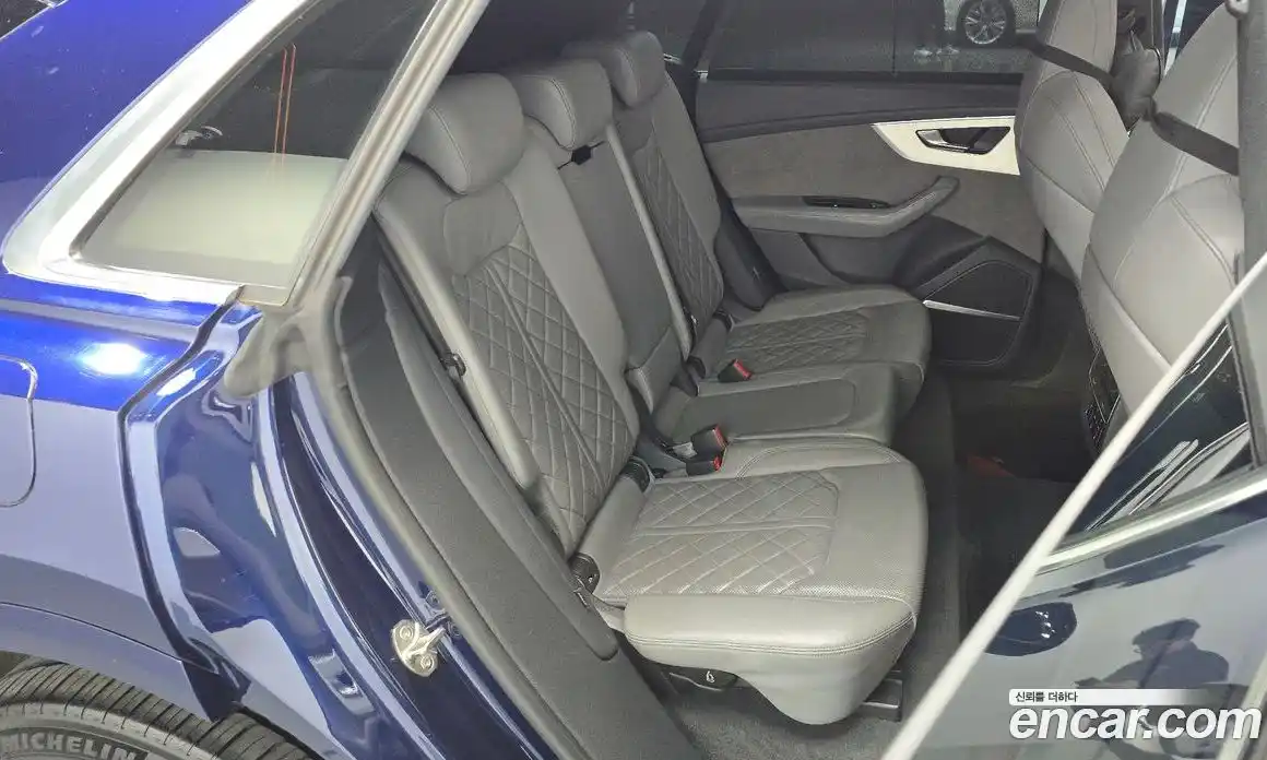 Audi Q8 2021 3.0 Автомат в Москве № 212577, фото 4