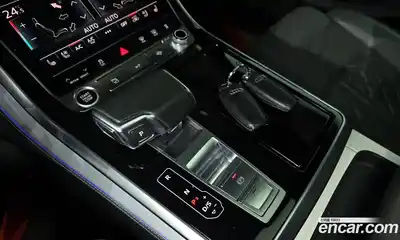 Audi Q8 2021 3.0 Автомат в Москве № 212577, миниатюра 8