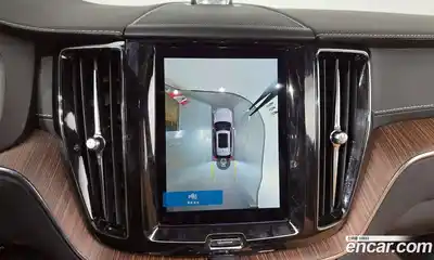 Volvo XC60 2022 2.0 Автомат в Москве № 212849, миниатюра 4