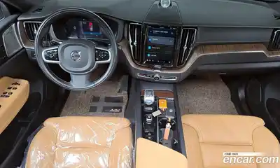 Volvo XC60 2022 2.0 Автомат в Москве № 212849, миниатюра 7