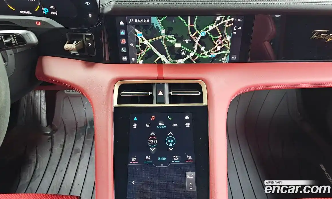 Porsche Taycan 2023 0.1 Автомат в Москве № 213137, фото 16