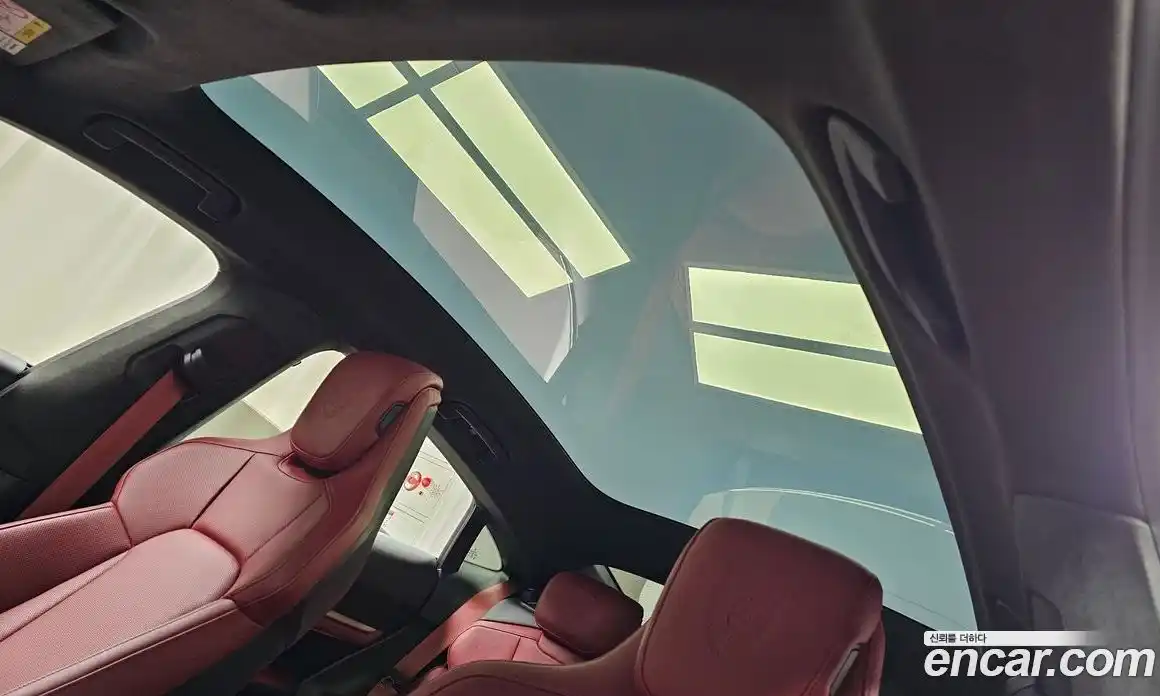 Porsche Taycan 2023 0.1 Автомат в Москве № 213137, фото 8