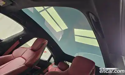 Porsche Taycan 2023 0.1 Автомат в Москве № 213137, миниатюра 8