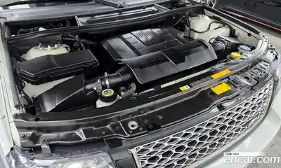 Land Rover Range-Rover 2012 5.0 Автомат в Москве № 213557, миниатюра 7