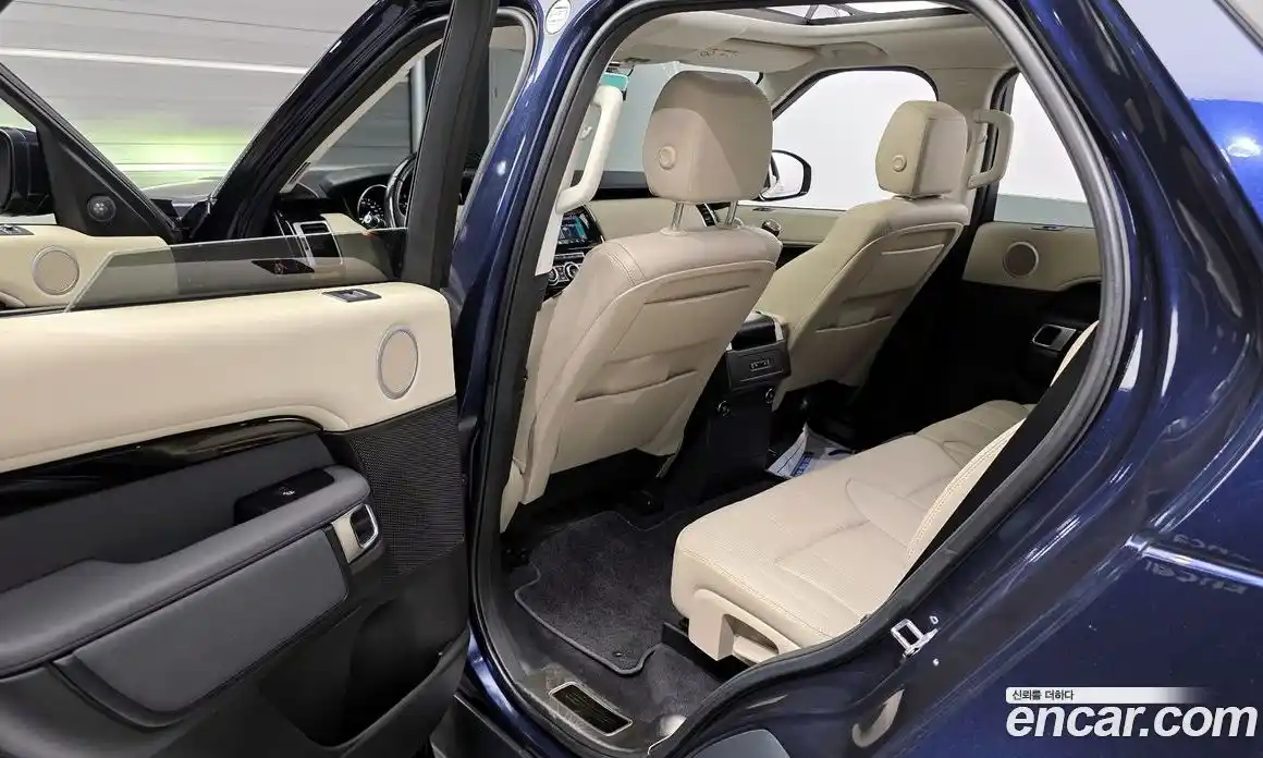 Land Rover Discovery 2019 2.0 Автомат в Москве № 213690, фото 17