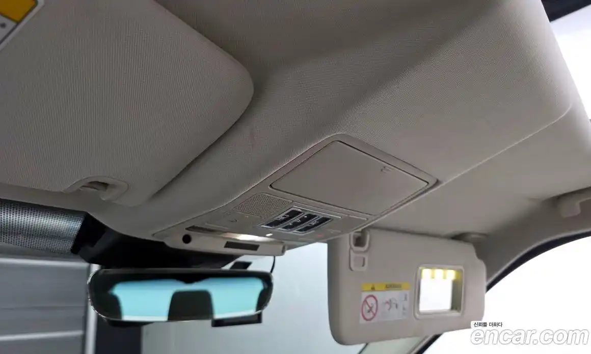 Land Rover Discovery 2019 2.0 Автомат в Москве № 213690, фото 19