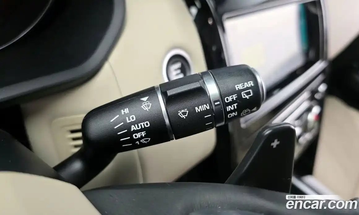 Land Rover Discovery 2019 2.0 Автомат в Москве № 213690, фото 9