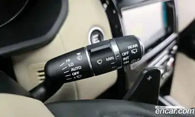 Land Rover Discovery 2019 2.0 Автомат в Москве № 213690, миниатюра 9