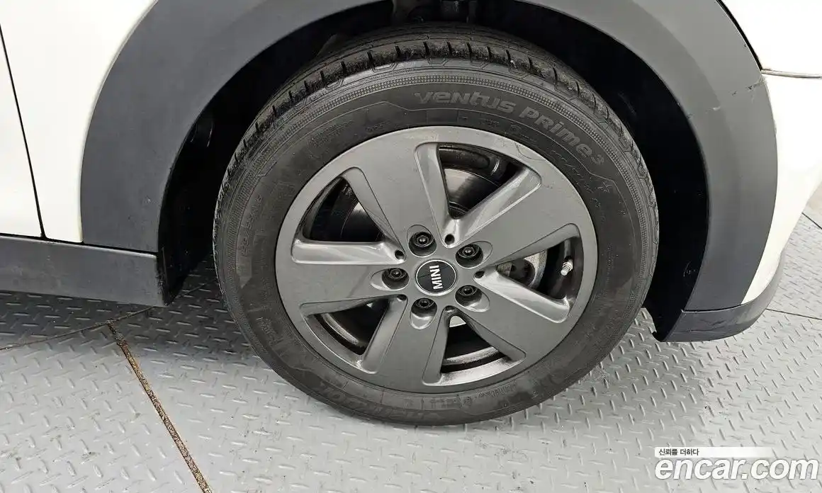 Mini Cooper 2023 1.5 Автомат в Москве № 214179, фото 15