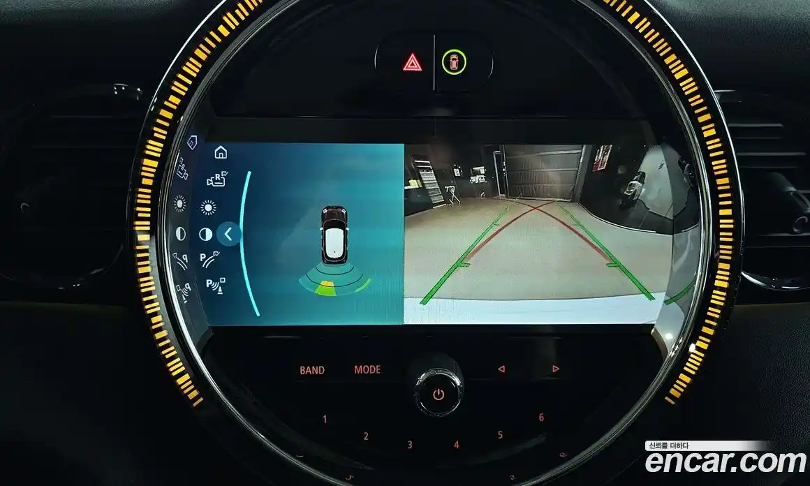 Mini Cooper 2023 1.5 Автомат в Москве № 214179, фото 2