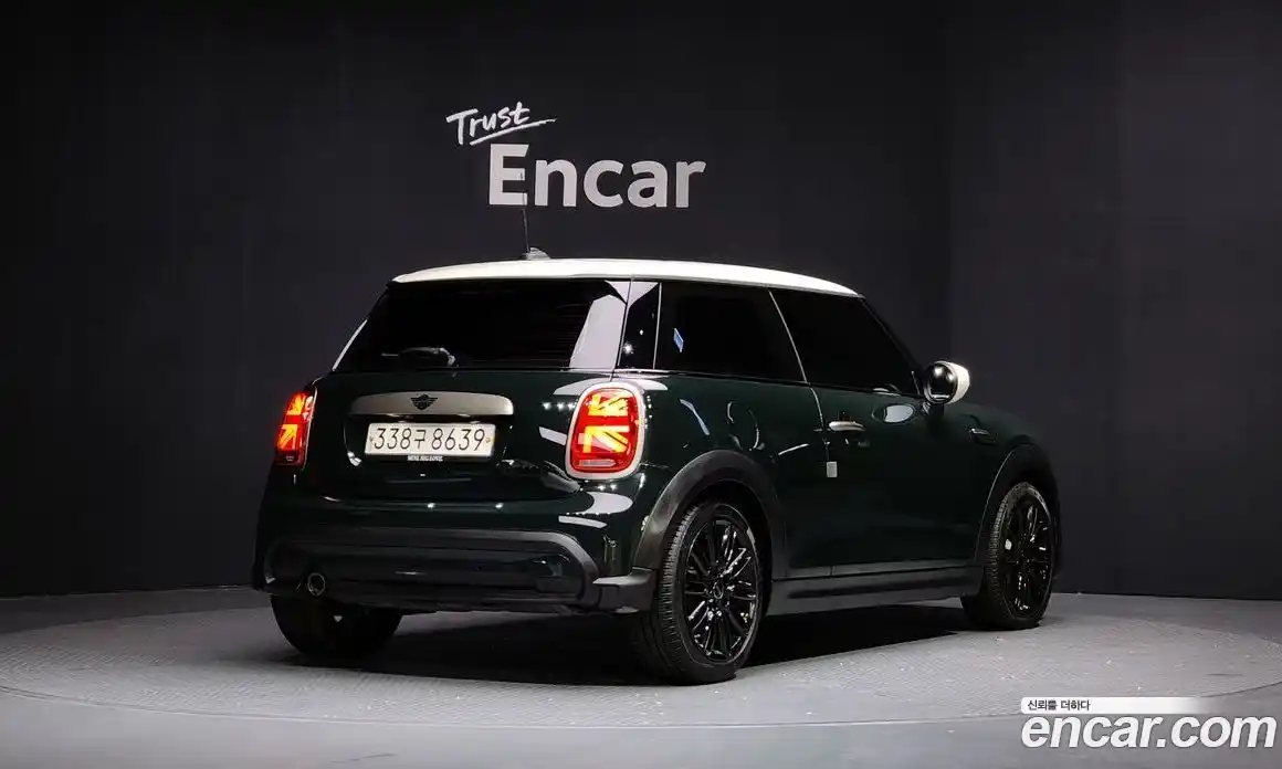 Mini Cooper 2023 1.5 Автомат в Москве № 214325, фото 15