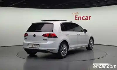 Volkswagen Golf, 2015