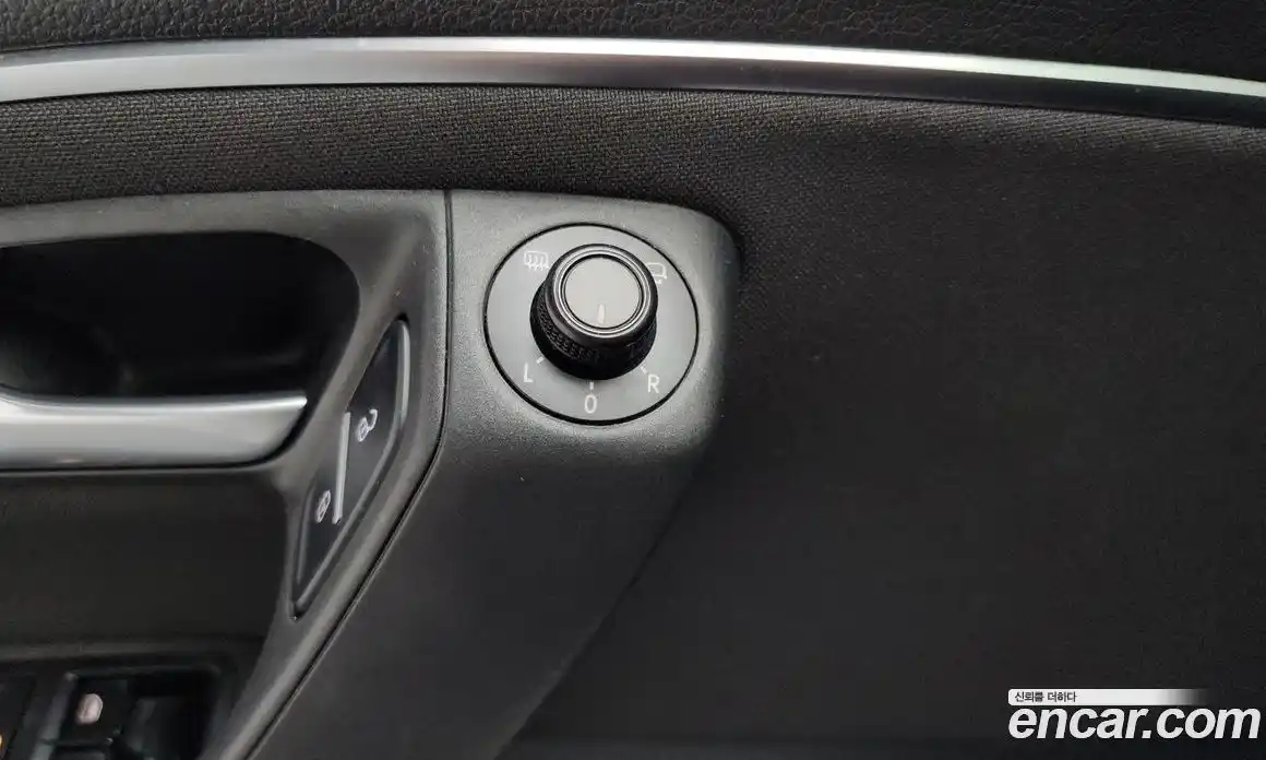 Volkswagen Polo 2015 1.4 Автомат в Москве № 215206, фото 15