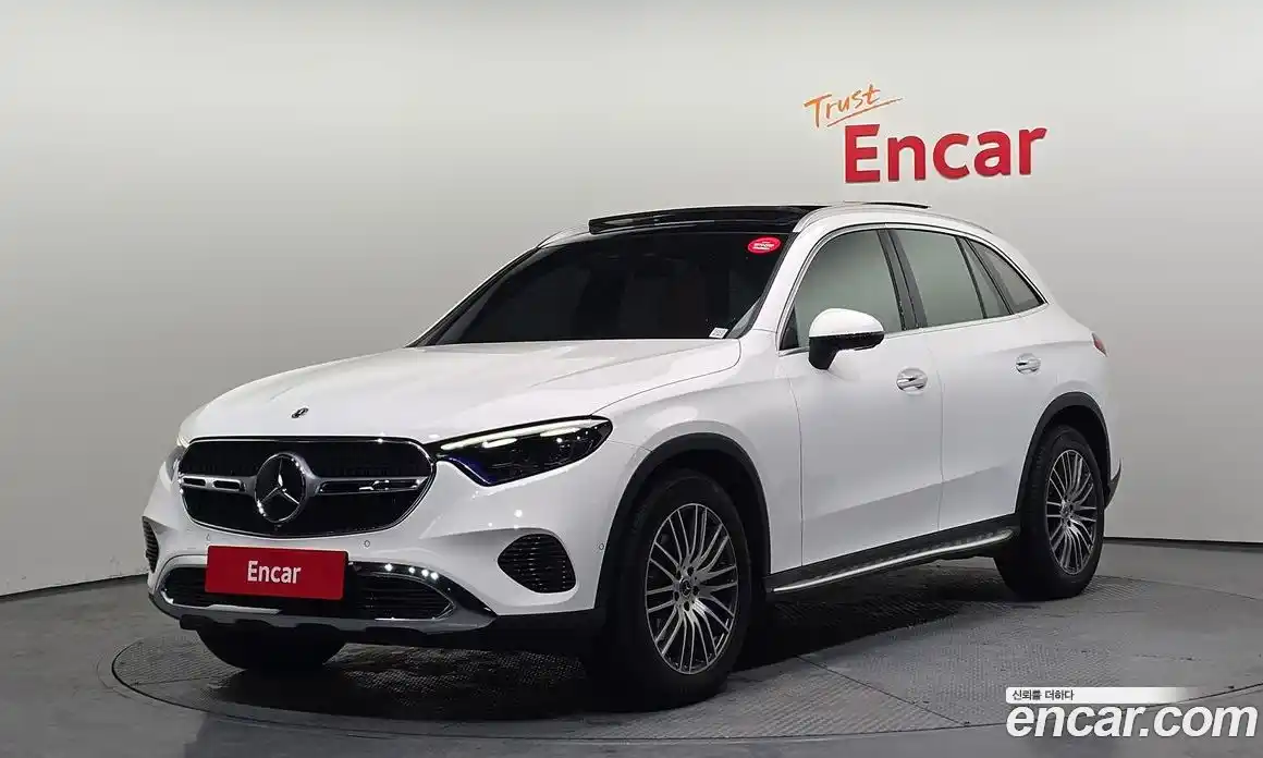 Mercedes-Benz GLC-Class 2024 2.0 Автомат в Москве № 223459, фото 16