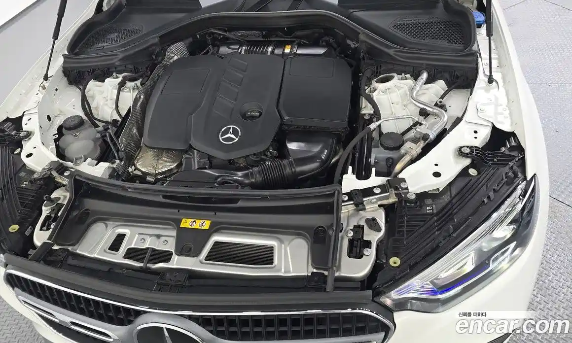 Mercedes-Benz GLC-Class 2024 2.0 Автомат в Москве № 223459, фото 4