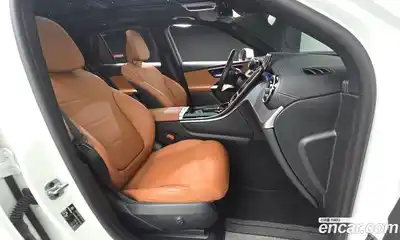 Mercedes-Benz GLC-Class 2024 2.0 Автомат в Москве № 223459, миниатюра 6