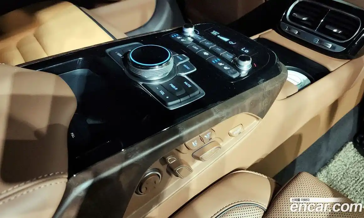 Genesis G90 2021 3.3 Автомат в Москве № 22349, фото 18