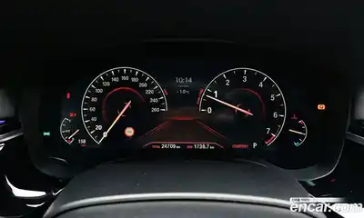 BMW 5-Series 2019 2.0 Автомат в Москве № 228258, миниатюра 3