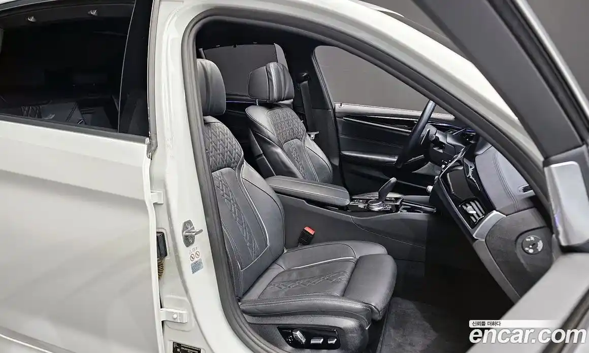 BMW 5-Series 2019 2.0 Автомат в Москве № 228258, фото 10