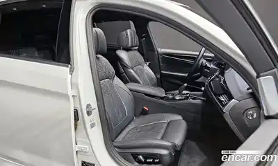 BMW 5-Series 2019 2.0 Автомат в Москве № 228258, миниатюра 10