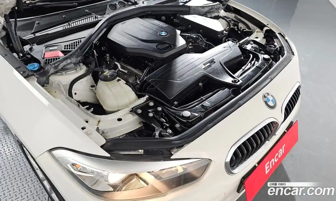 BMW 1-Series 2018 2.0 Автомат в Москве № 228555, фото 14