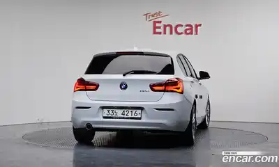 BMW 1-Series 2018 2.0 Автомат в Москве № 228555, миниатюра 5