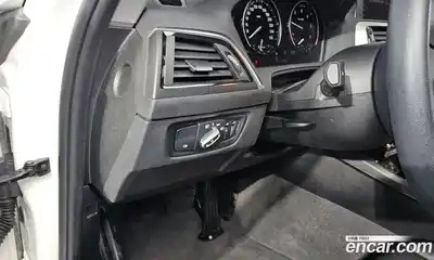 BMW 1-Series 2018 2.0 Автомат в Москве № 228555, миниатюра 6